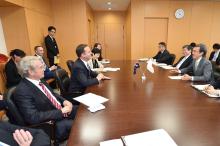 Minister for Trade, Tourism and Investment, Steven Ciobo in a meeting with Mr Nobuteru Ishihara, Minister in charge of Economic Revitalisation. Cabinet Secretariat Office, 18 April 2017.